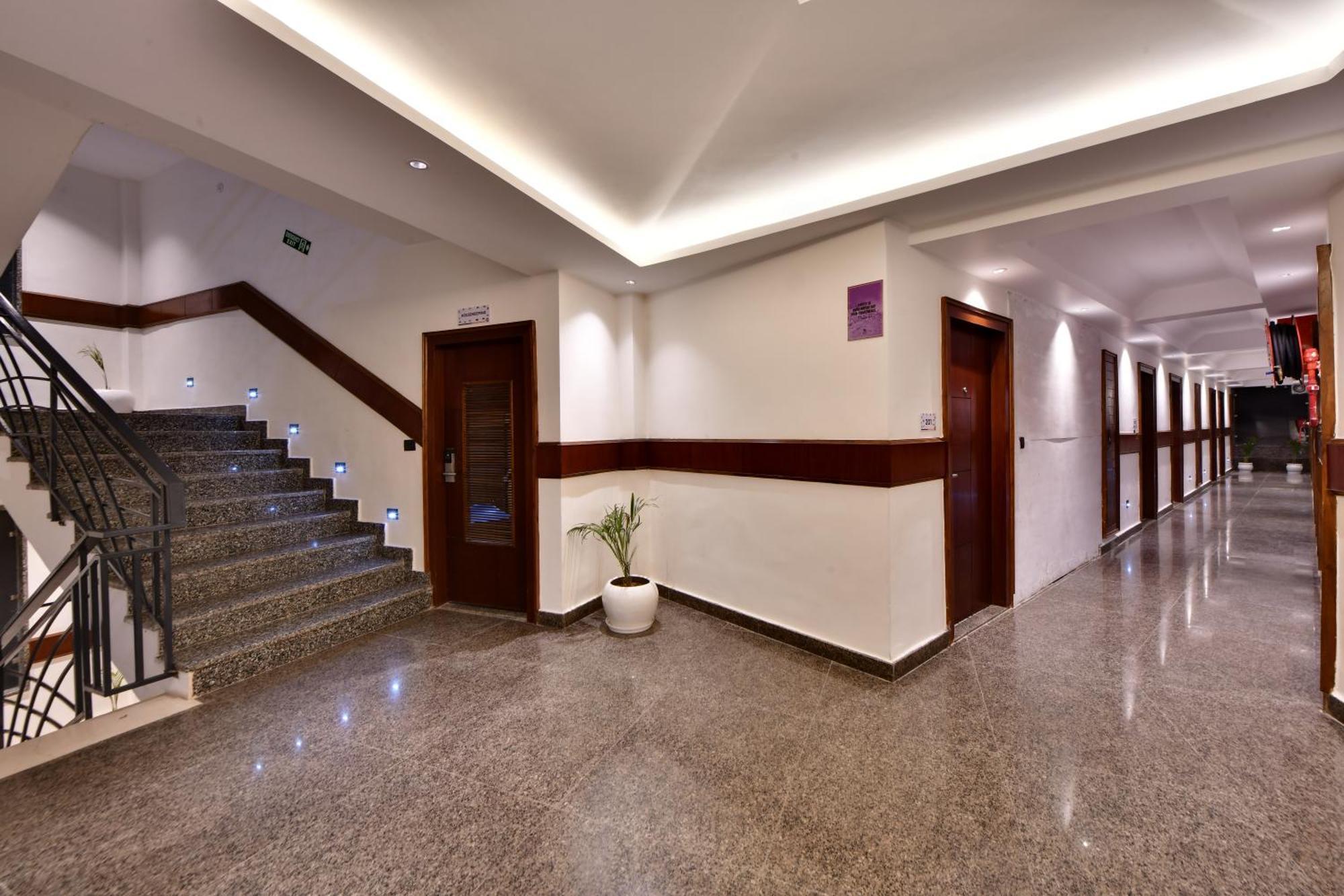 Click Sunburry Hotel Katra Katra  Exterior photo
